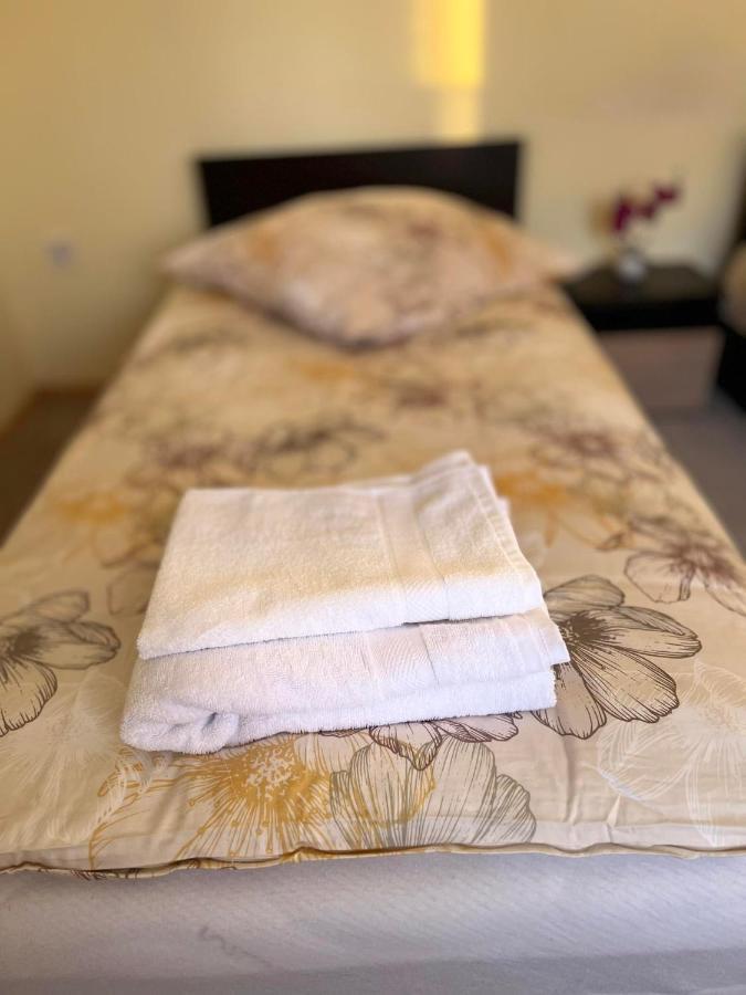 Wohnung 18 لوثرستادت ايسليبن المظهر الخارجي الصورة